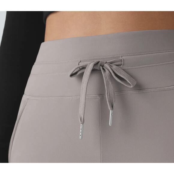 XS Halara Gray Softlyzero Plush High Waisted Drawstring Joggers NWT - Picture 3 of 6